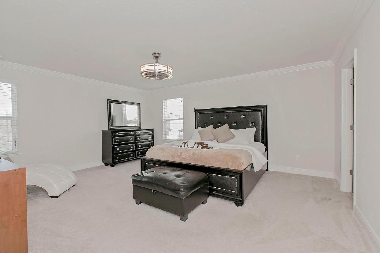 Spacious 4 Bed Home Near Orlando Gated Pool Access Σάνφορντ Εξωτερικό φωτογραφία